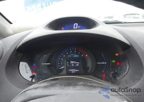 2013 Honda Insight Ex from USA, damaged, VIN JHMZE2H79DS000593